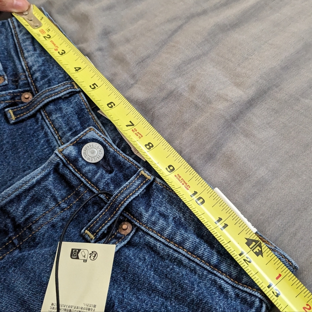 Levi's Ribcage Jeans Valley View - Picture 3 of 9